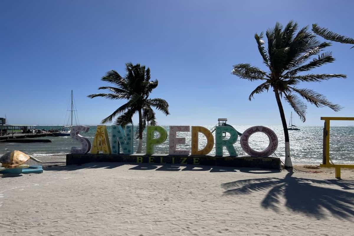 Residences At Barrier Reef 15A Garden View 1 Bedroom By Stay Floreo San Pedro (Ambergris Caye) Exterior foto