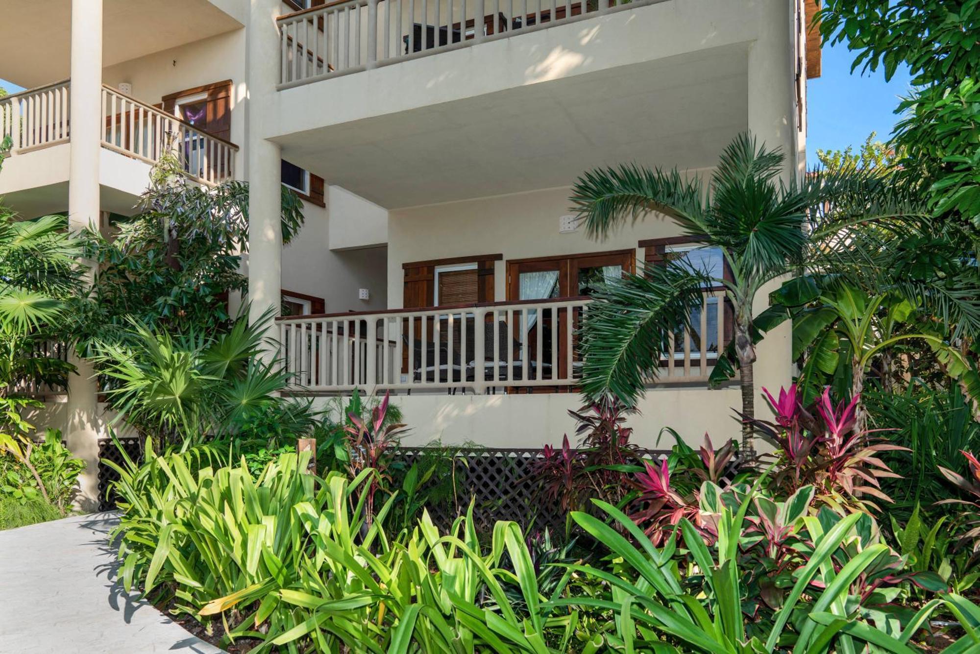 Residences At Barrier Reef 15A Garden View 1 Bedroom By Stay Floreo San Pedro (Ambergris Caye) Exterior foto